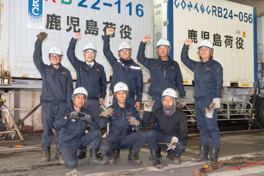 保護中: 「4社が1人を奪い合う」港湾荷役の採用激戦区で、採用サイトからの直接応募が2件から24件へ。鹿児島県の物流企業が20代採用に成功した直接採用とは。